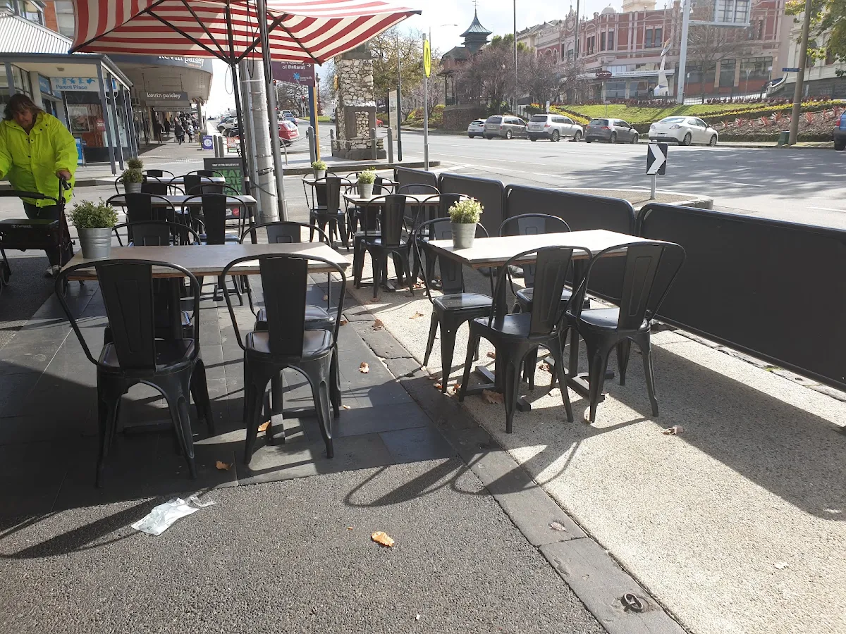 Vibe, Grill'd Ballarat