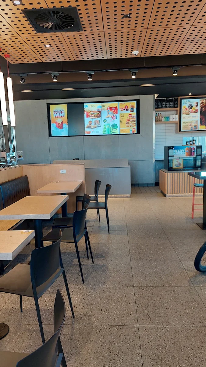 Vibe, McDonald's Tugun