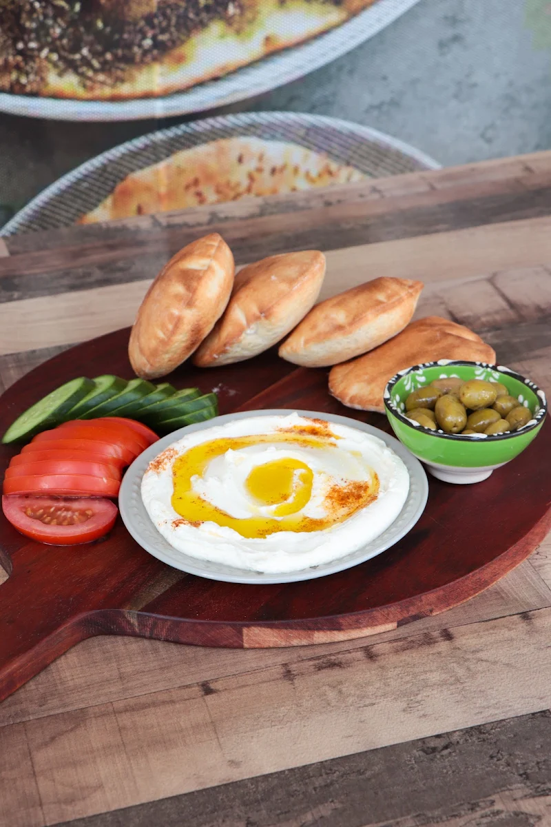 Food & drink, Manoosh Bar Cafe