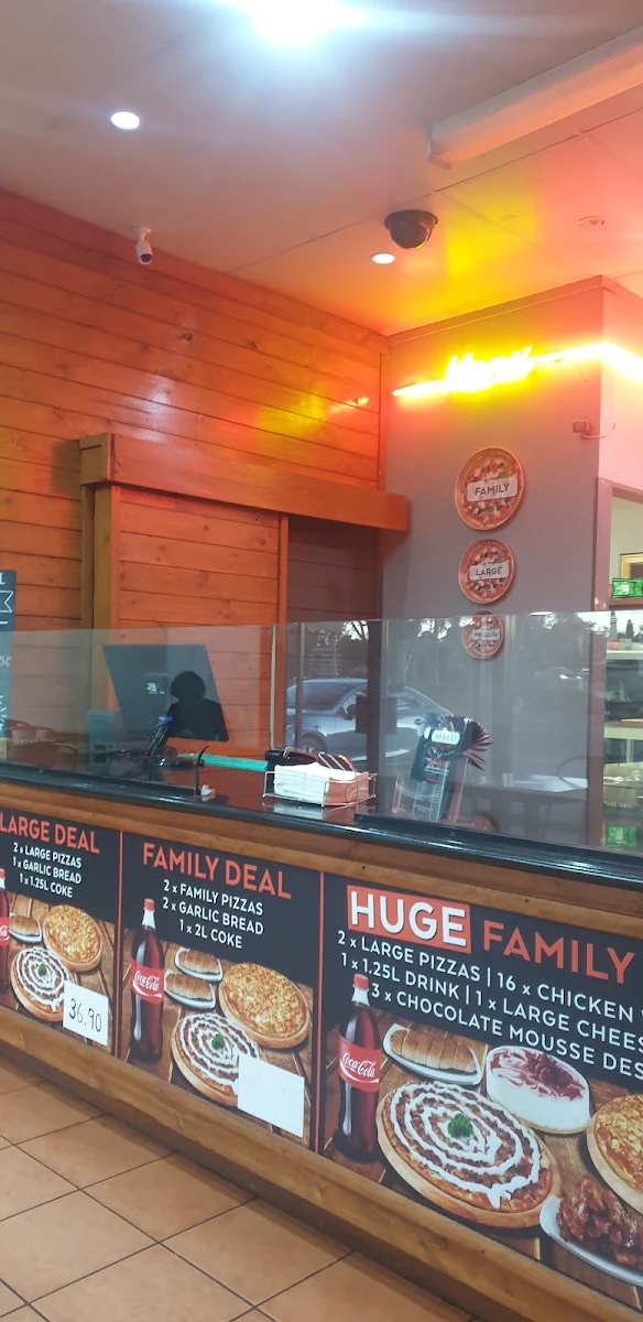 Menu, Avanti Pizza & Pasta