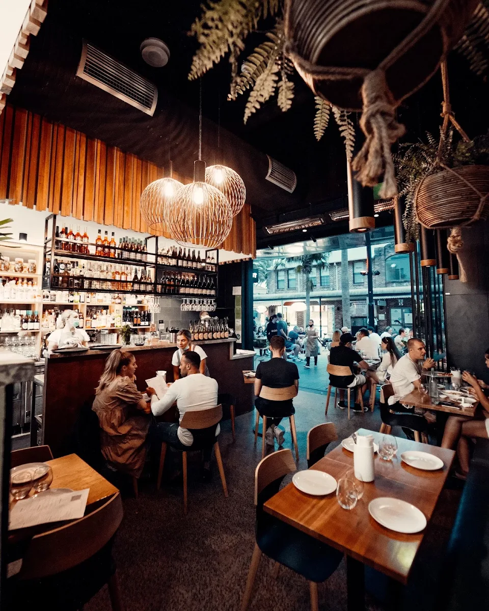 Vibe, Crust Pizza Cronulla