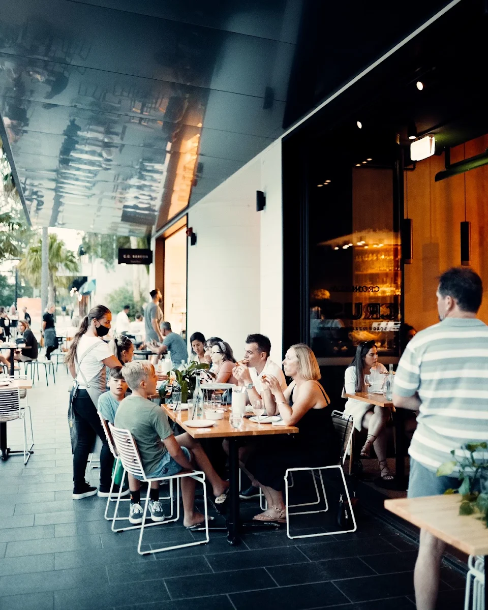 Vibe, Crust Pizza Cronulla