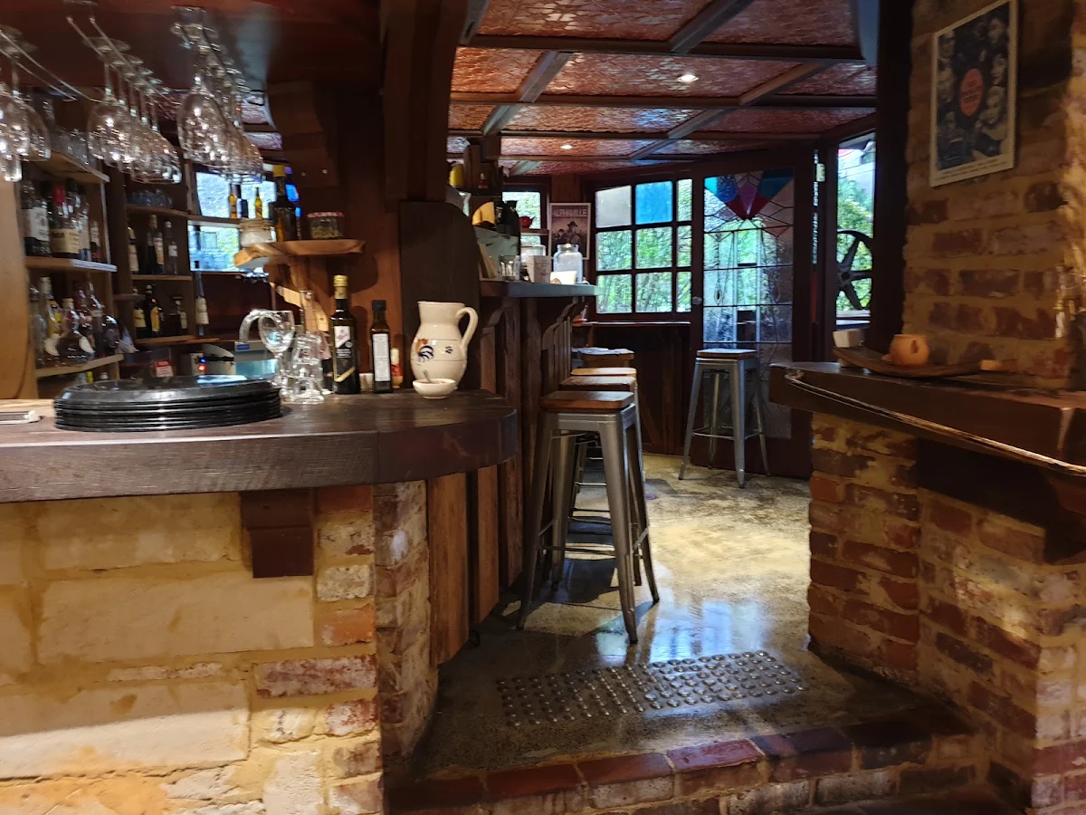 Vibe, La Scarpetta Trattoria