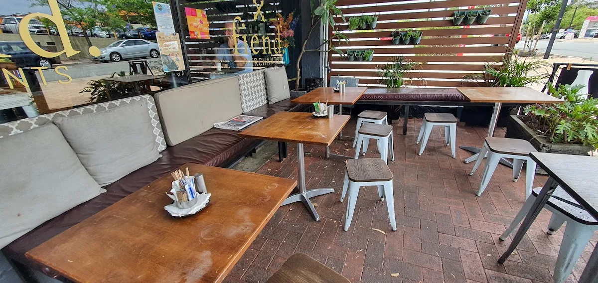 Vibe, FIEND MERCHANTS - artisanal coffee, breakfast, raw treats, brunch, smoothies, pastries