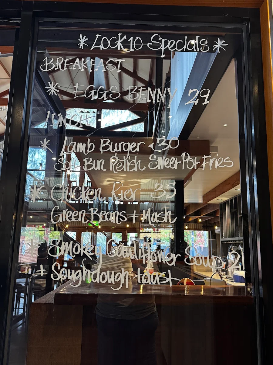 Menu, Lock 10 & Weir Restaurant