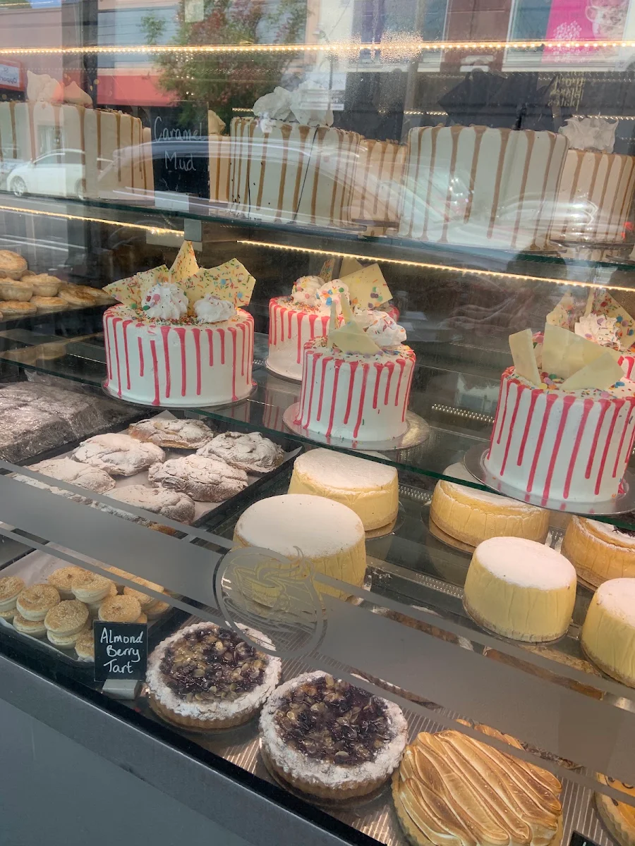 Vibe, House of Bread & Pastries In Brighton