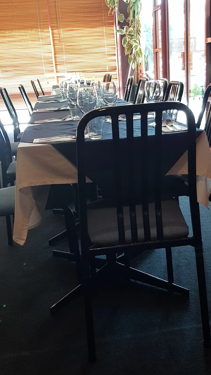 Vibe, enTHAIced Thai Restaurant