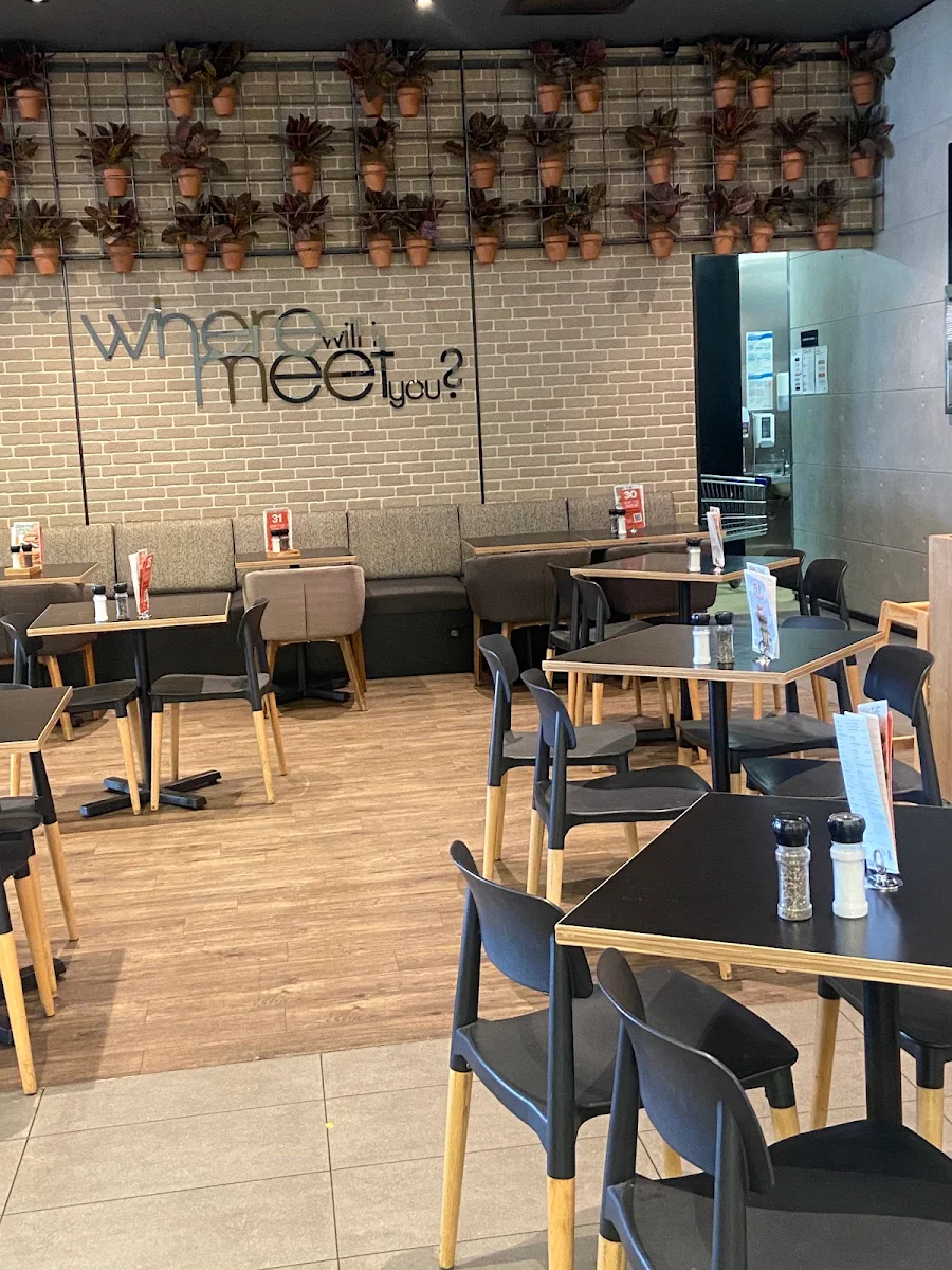 Vibe, The Coffee Club