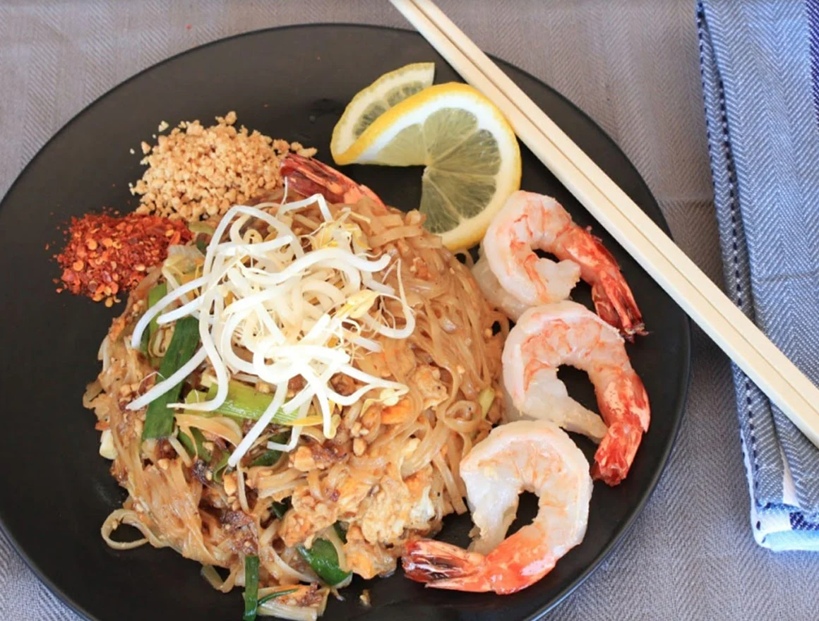 Menu, May's Thai Manly west