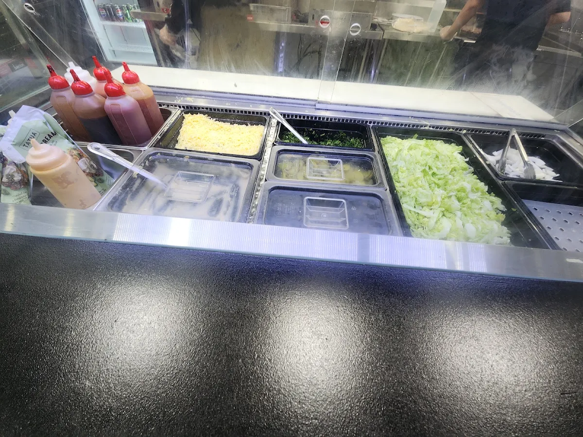 Vibe, Olly's Kebabs
