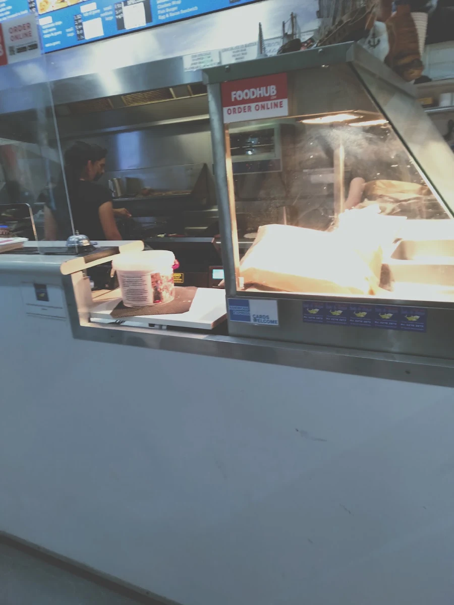 Vibe, Yassou Fish & Chips
