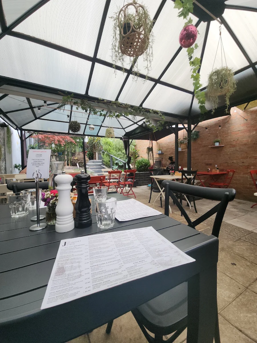 Vibe, The Jolimont Cafe