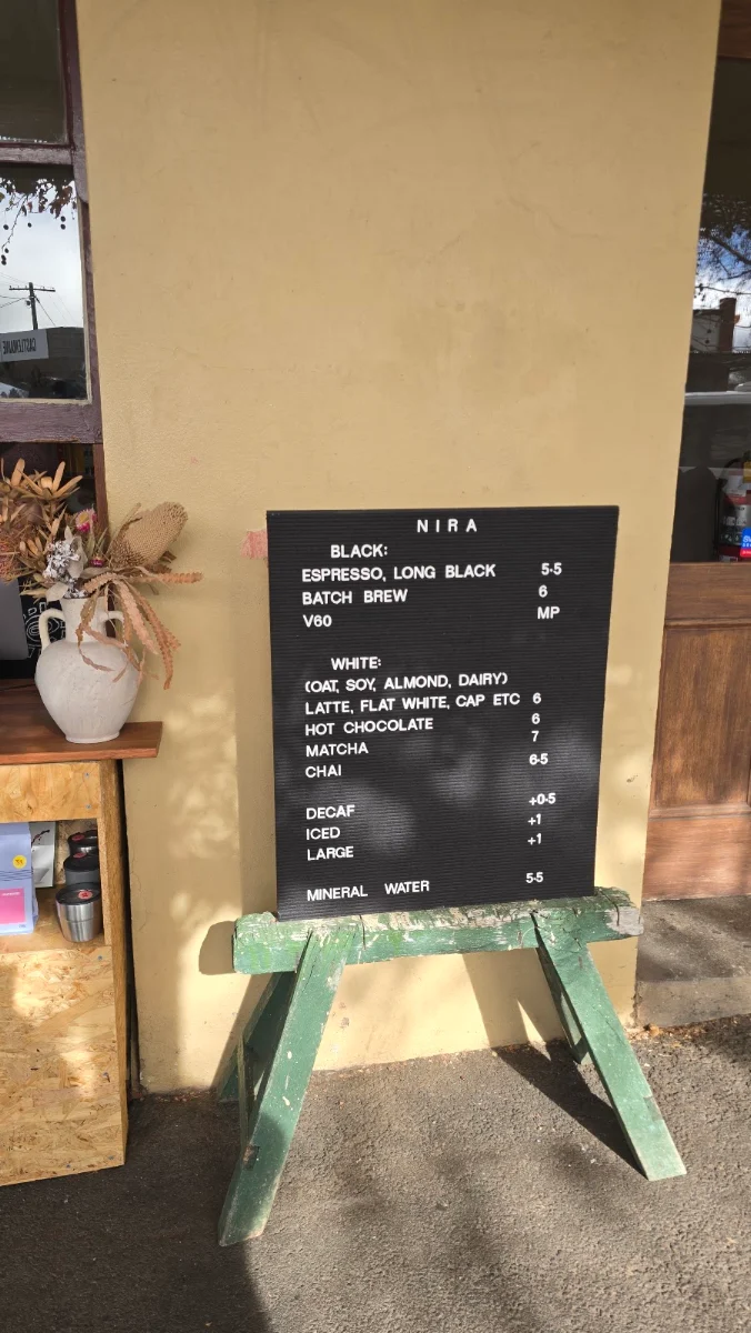 Menu, NIRA Coffee