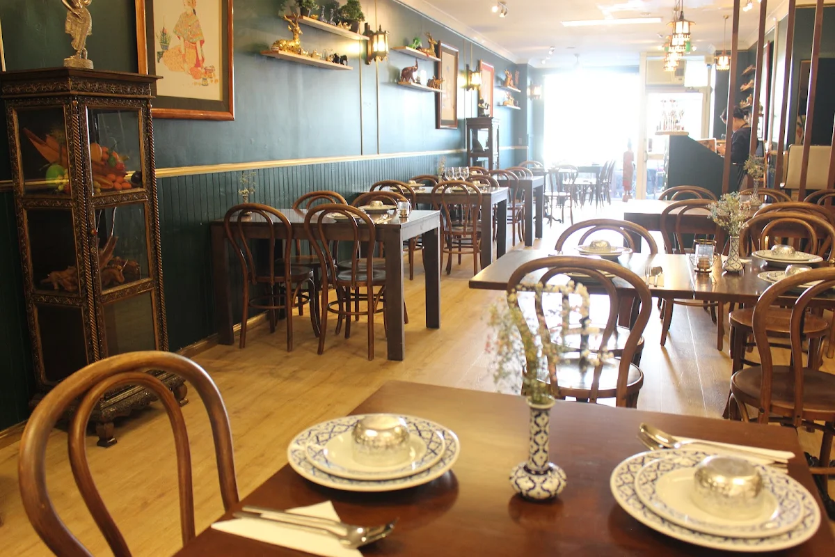 Vibe, Benjamas Thai