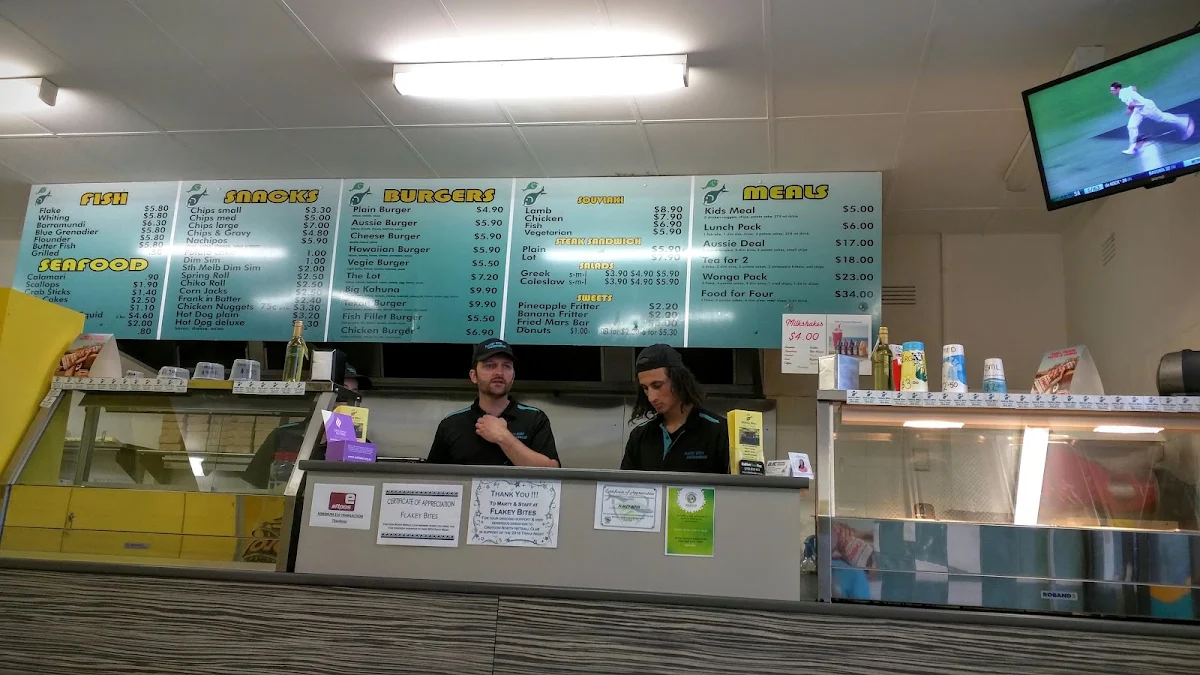 Menu, Flakey Bites Warranwood