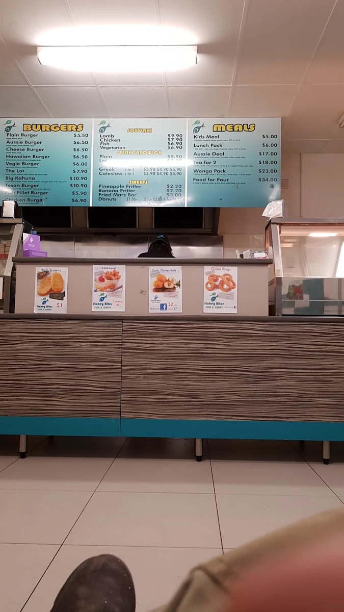 Menu, Flakey Bites Warranwood