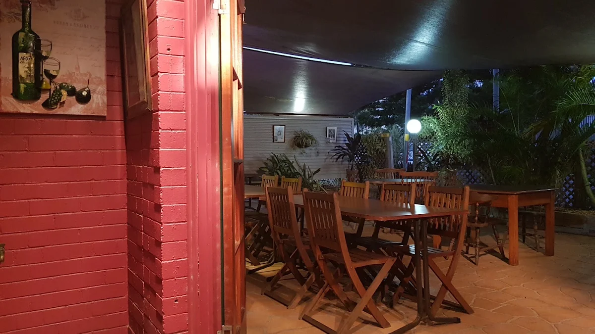 Vibe, The White Lion Hotel