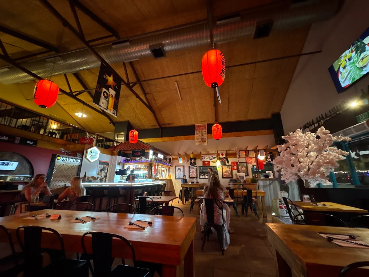 Vibe, Yama Zaru Izakaya