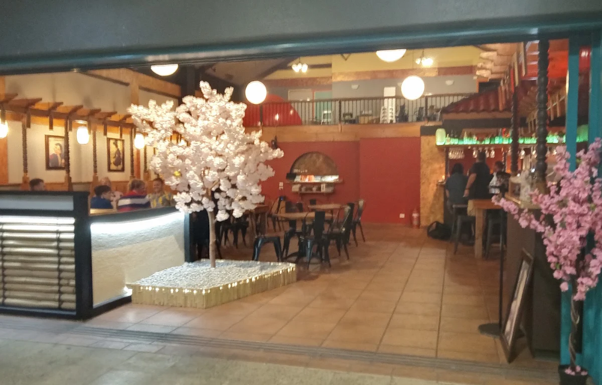 Vibe, Yama Zaru Izakaya