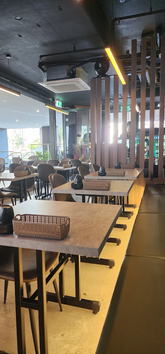 Vibe, Tonight Lidcombe (오늘밤 리드컴)