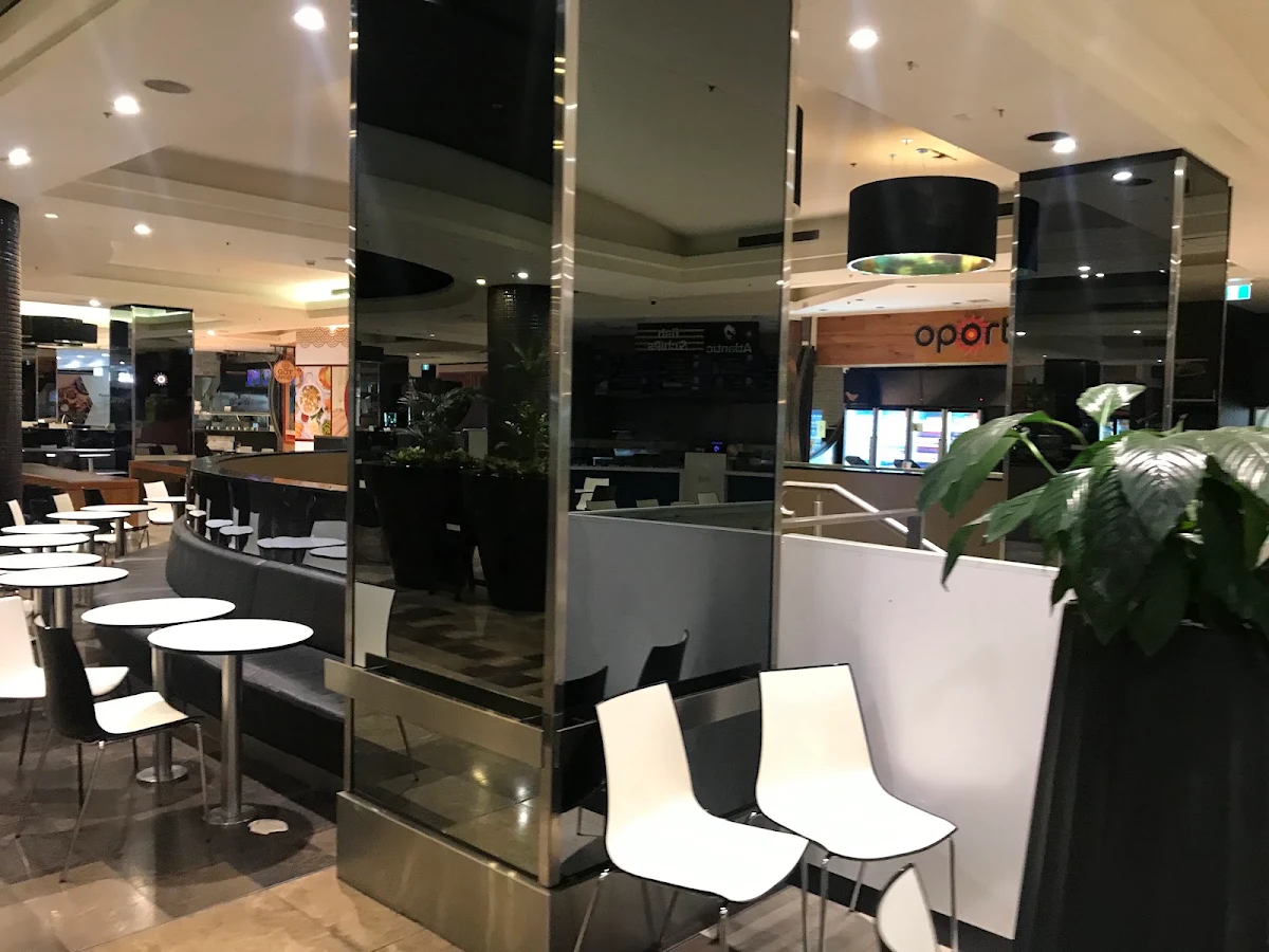 Vibe, Food Court - Westfield