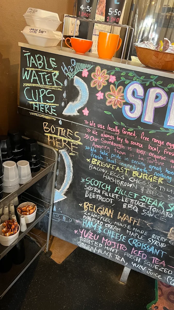 Menu, Usui Café