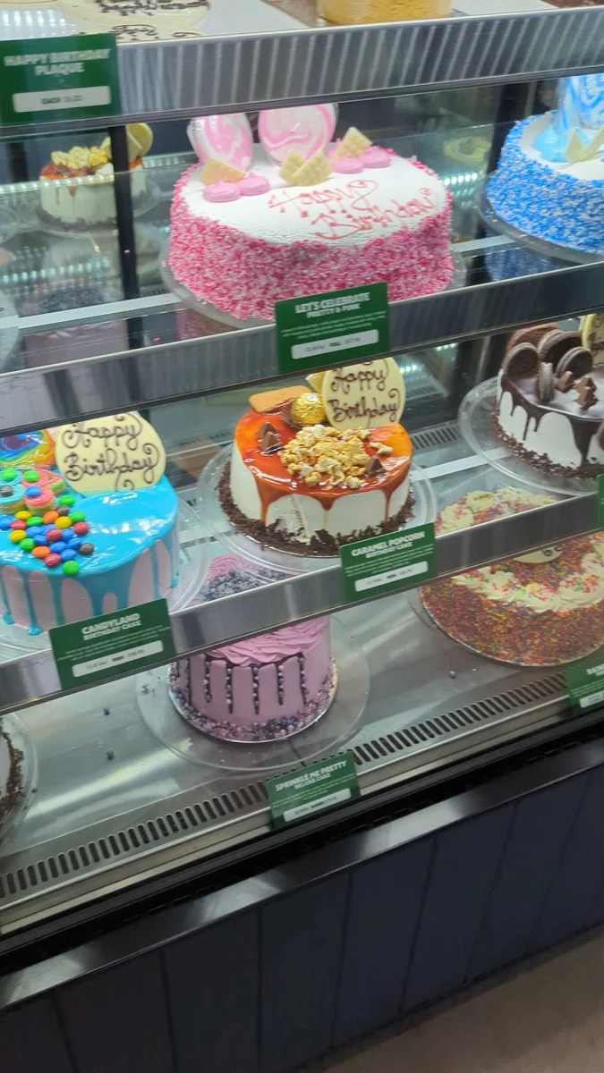 Vibe, The Cheesecake Shop Box Hill (NSW)