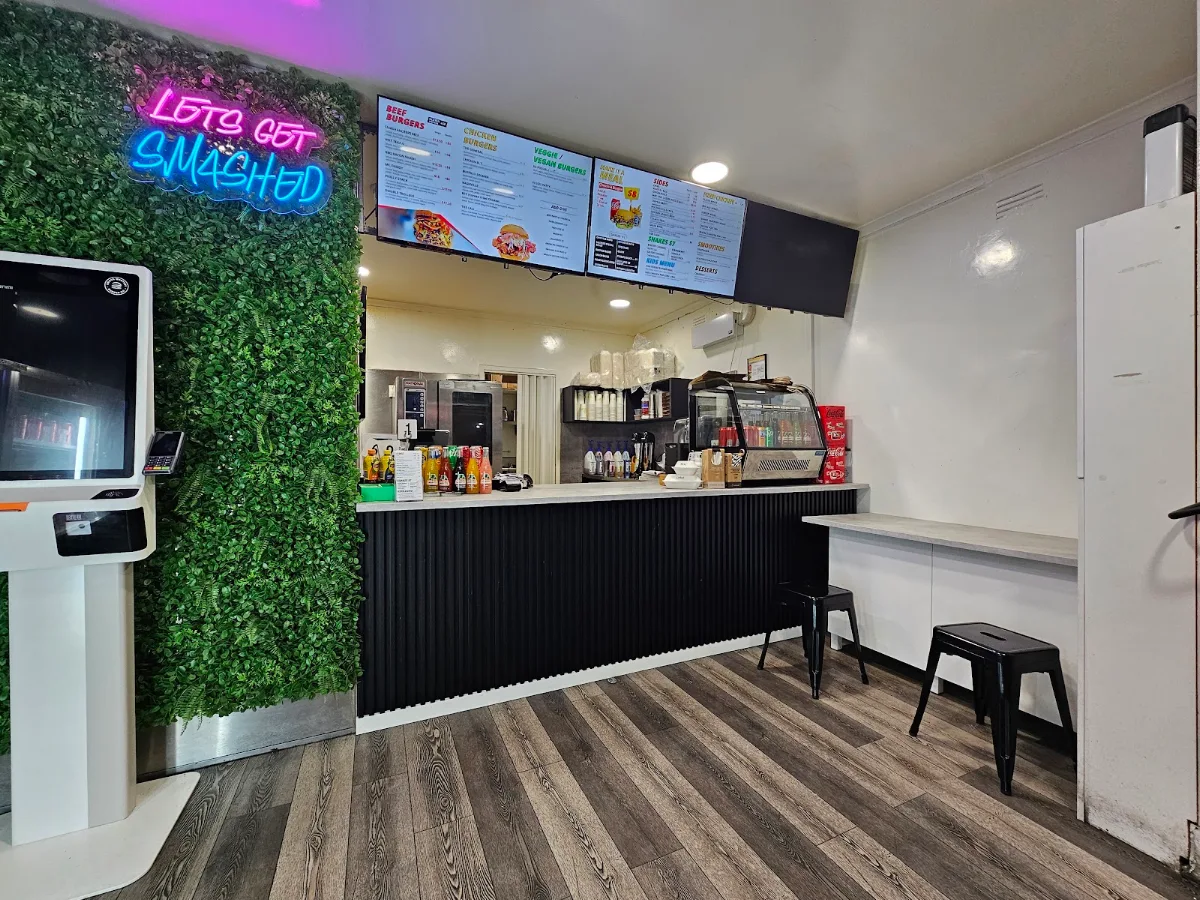 Vibe, Smash Masters Burger Co