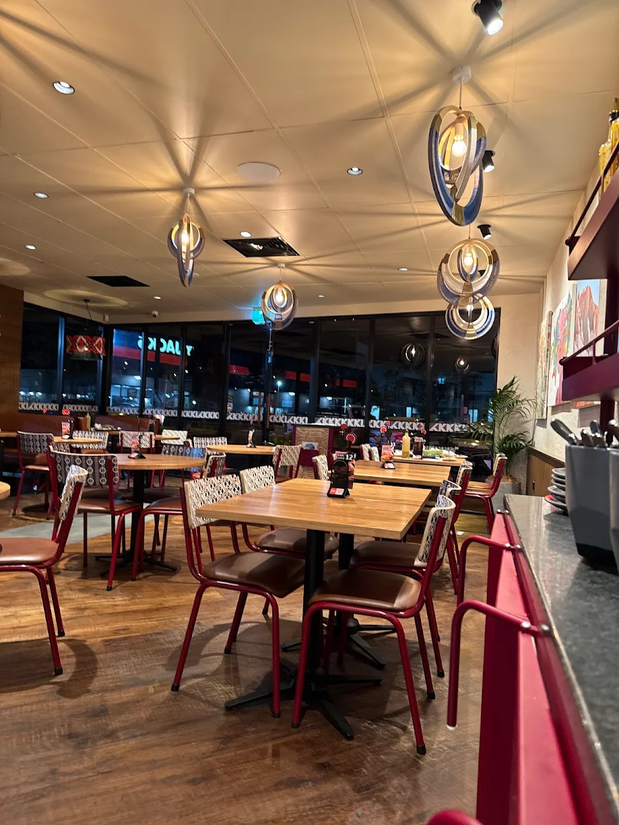 Vibe, Nando's Midland