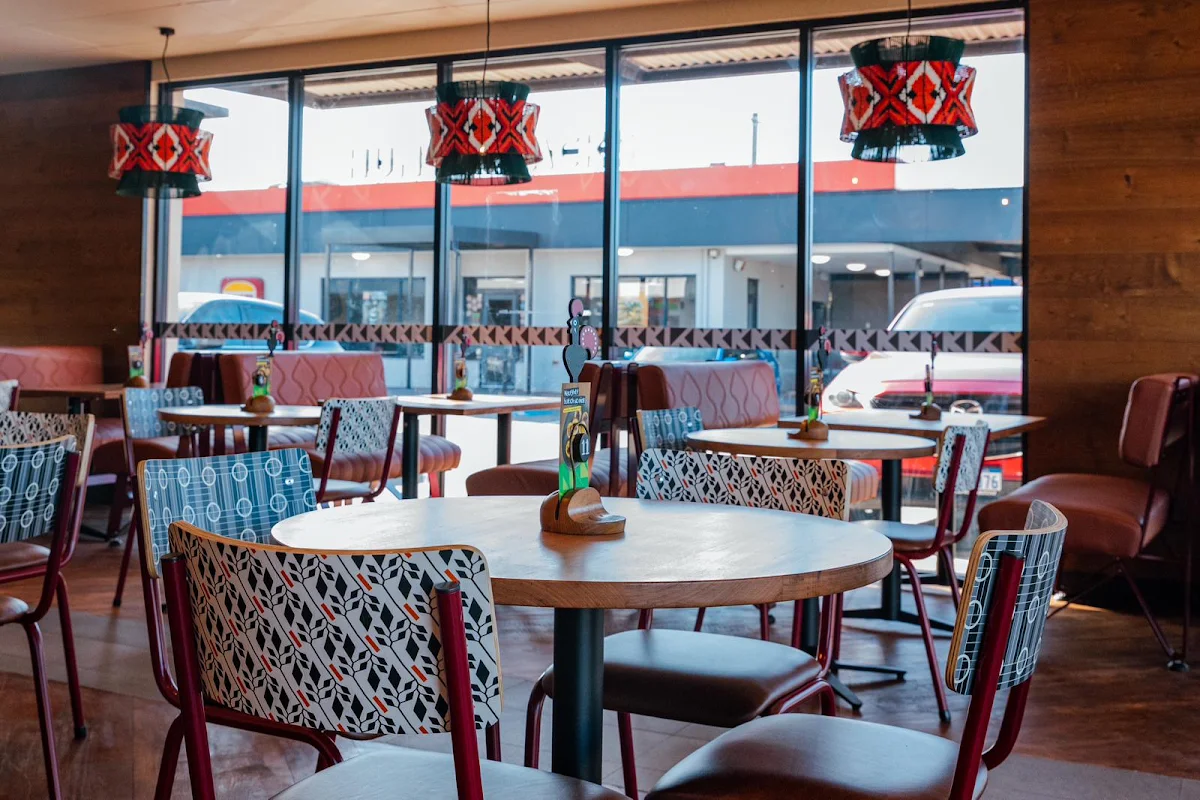 Vibe, Nando's Midland