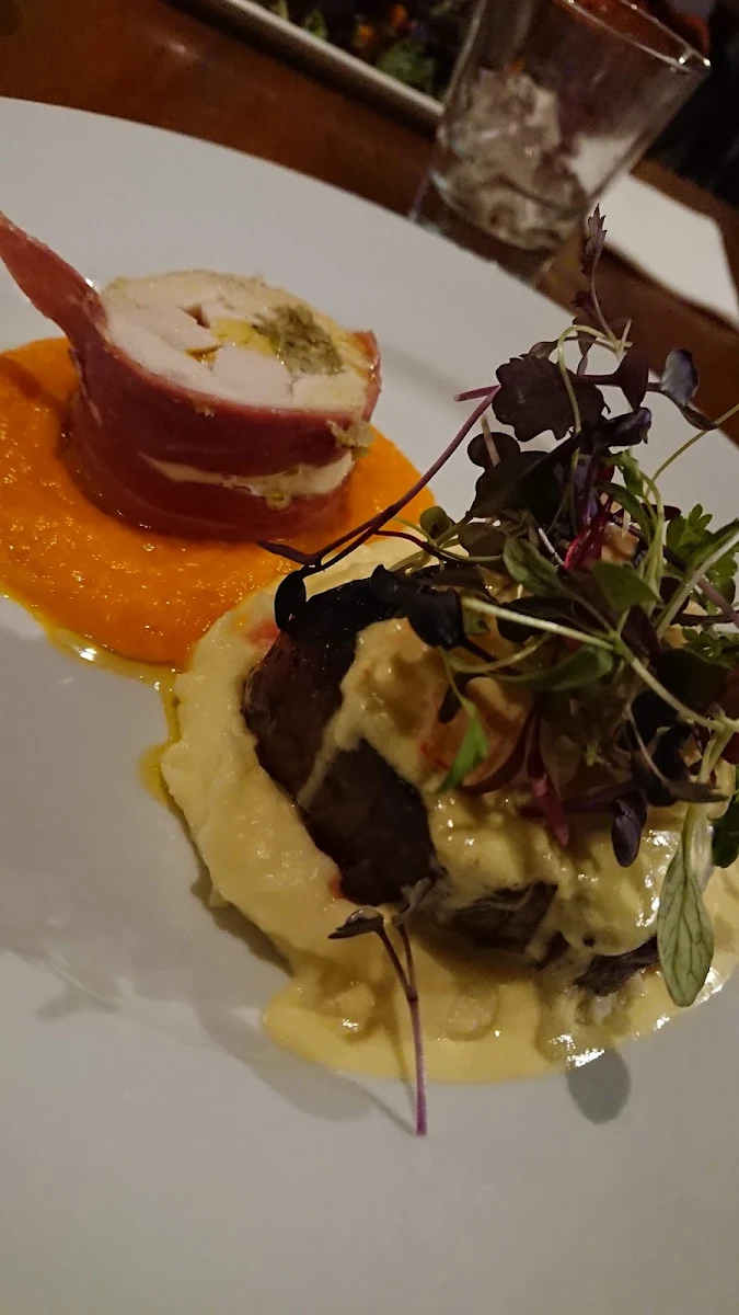 Food & drink, Bowen Inn Motel