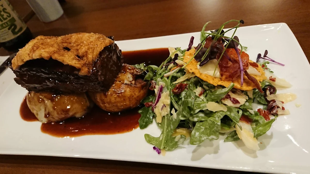 Food & drink, Bowen Inn Motel