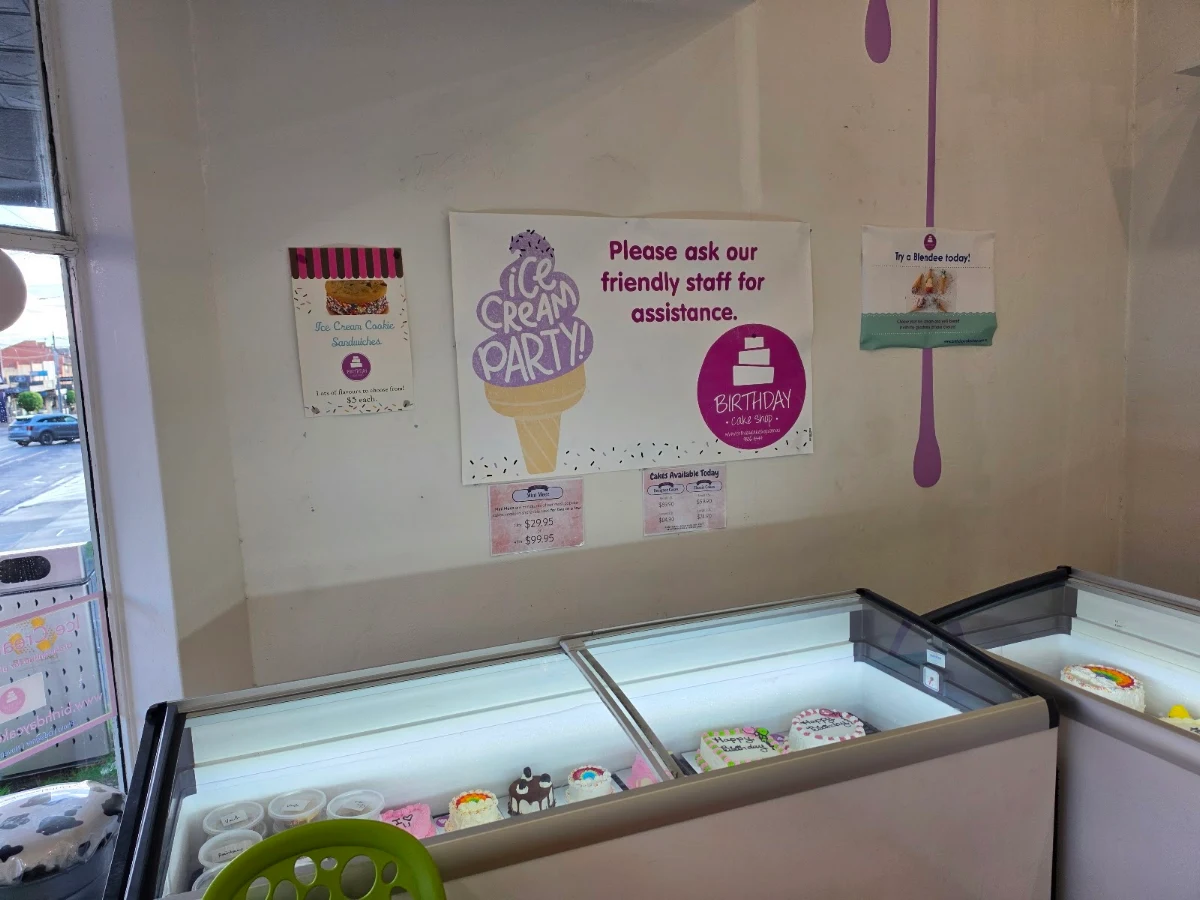 Menu, Birthday Cake Shop