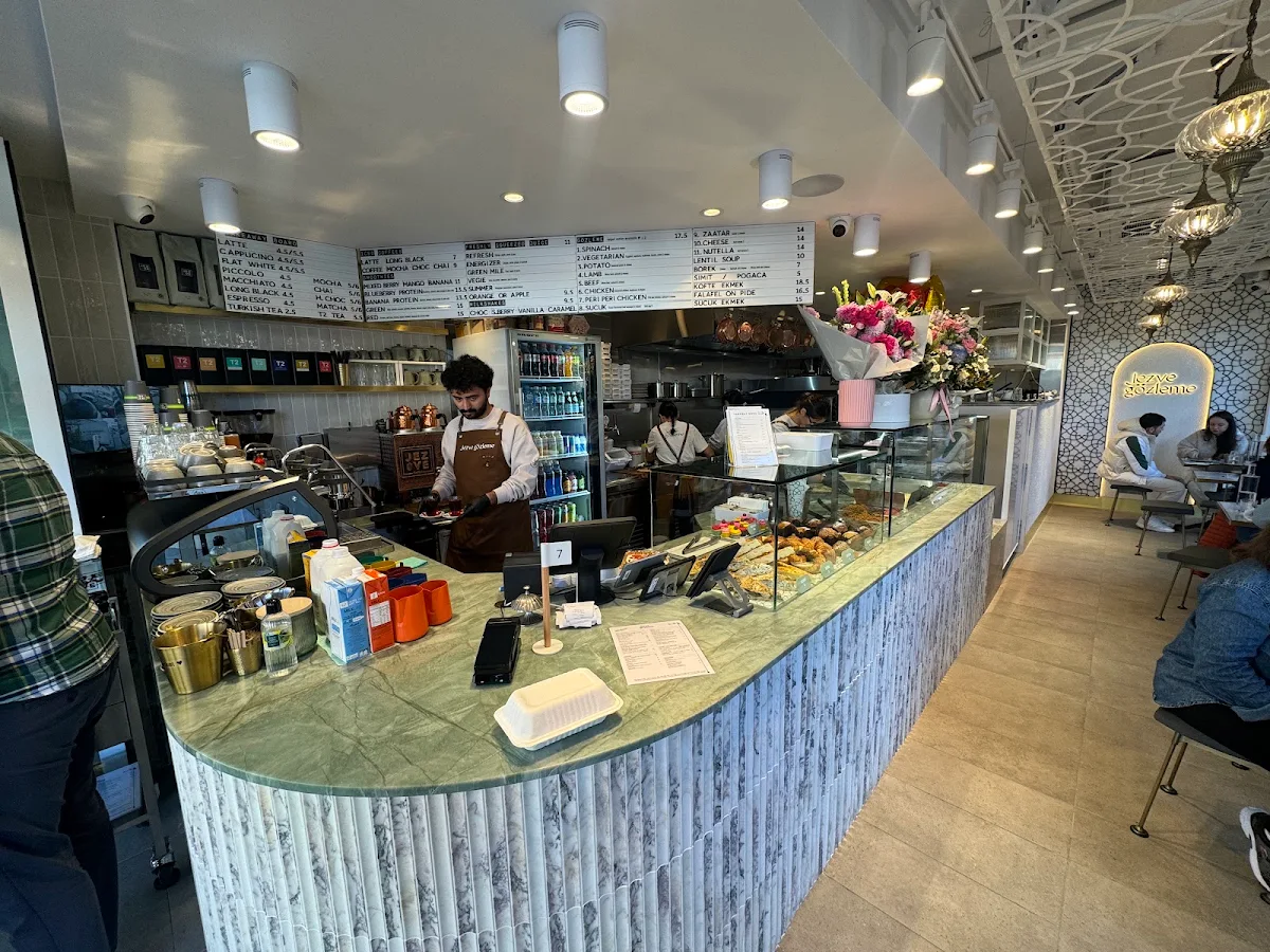 Vibe, Jezve Coffee & Gözleme