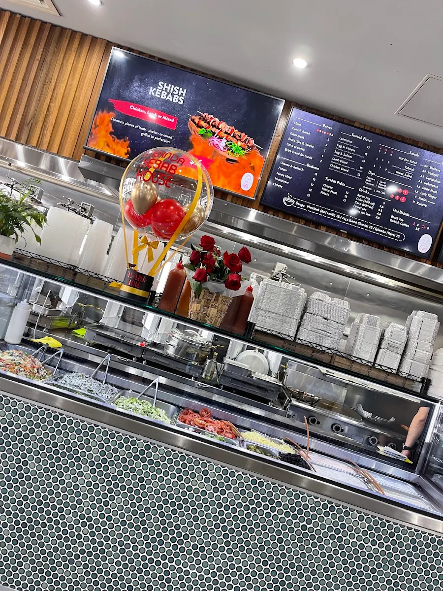 Vibe, Mernda Kebab House