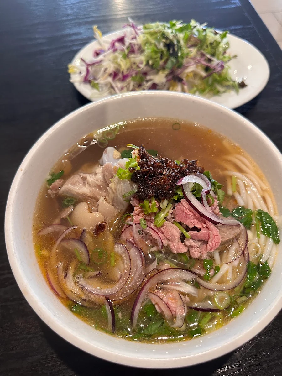 Food & drink, Hao Vinh