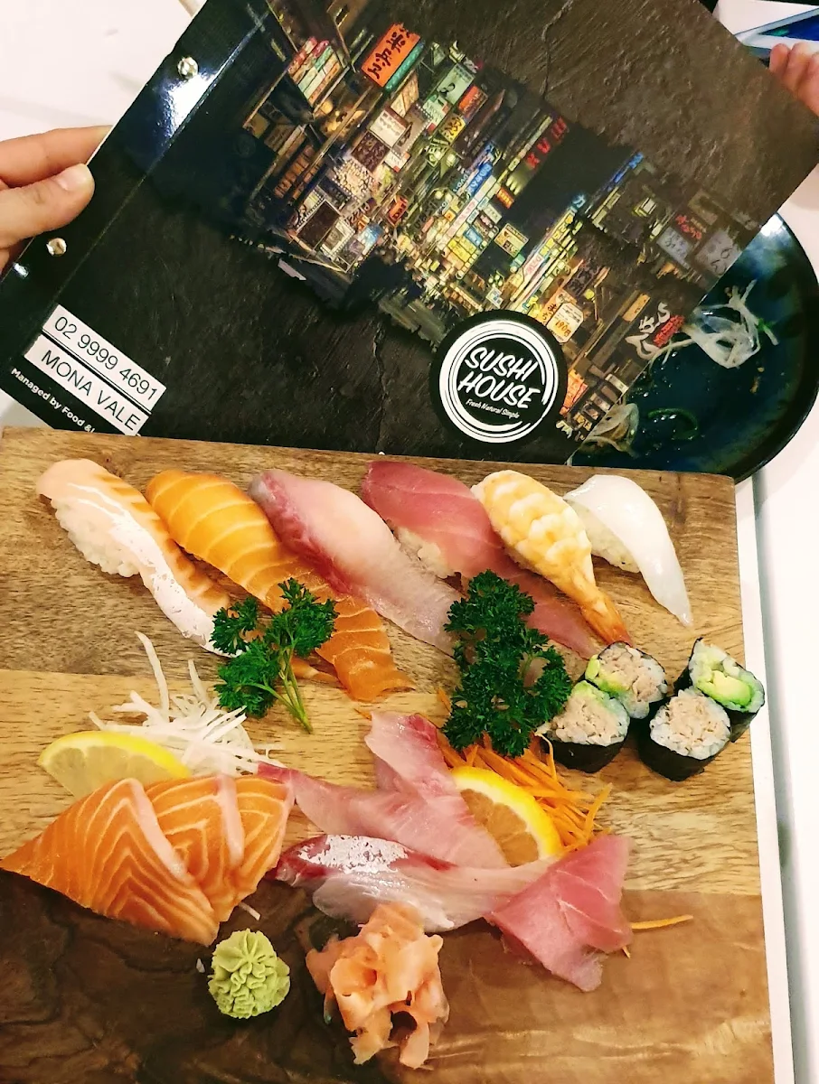 Food & drink, Sushi House