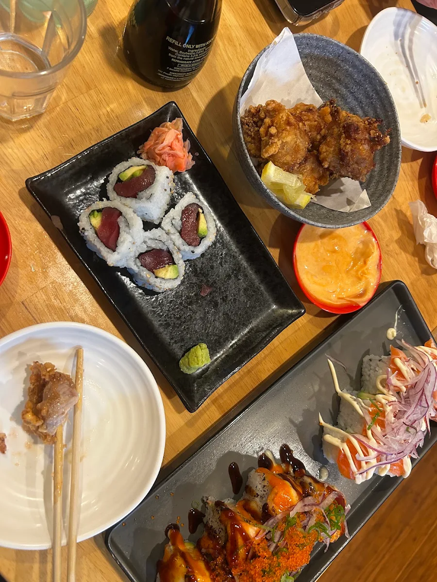 Food & drink, Sushi House