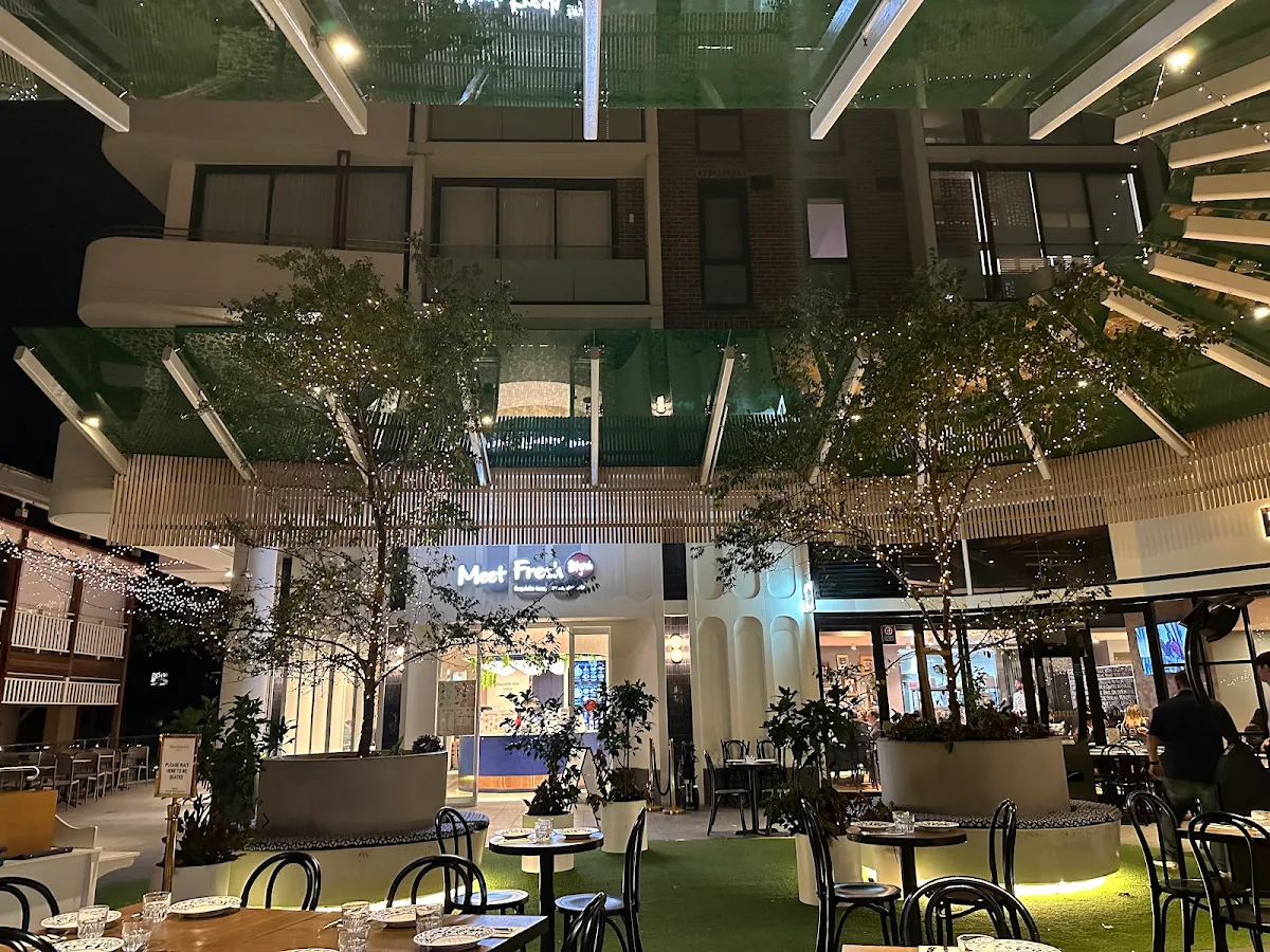 Vibe, Meet Fresh Chatswood