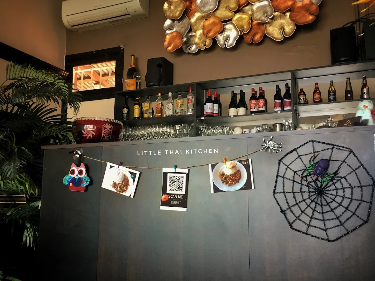 Vibe, Little Thai Kitchen