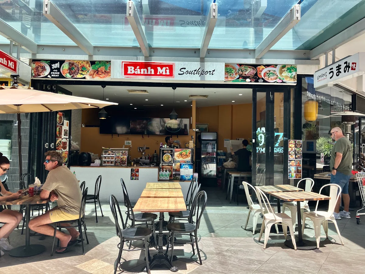 Vibe, Bánh Mì Southport