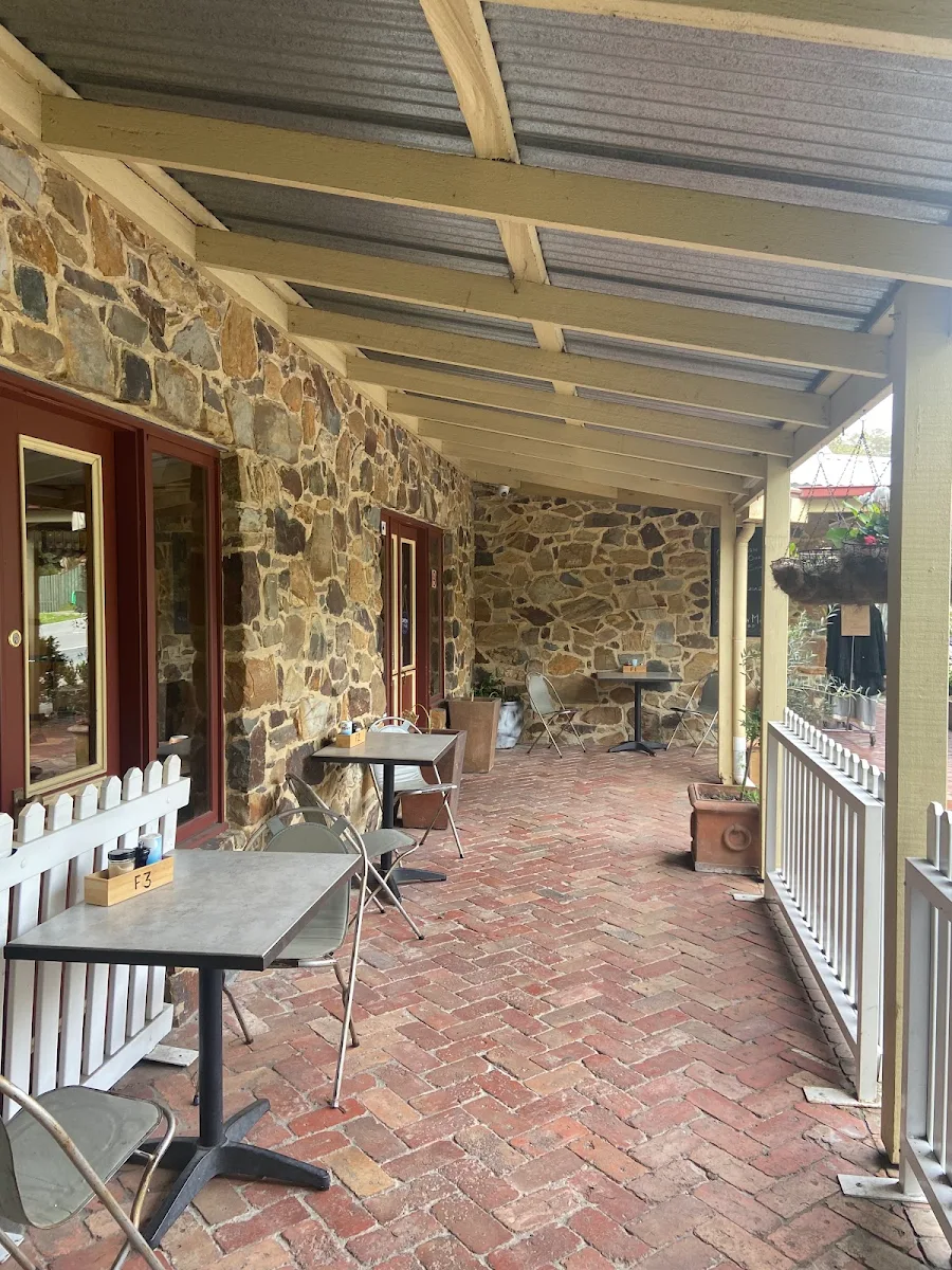 Vibe, Warrandyte Stonehouse Cafe