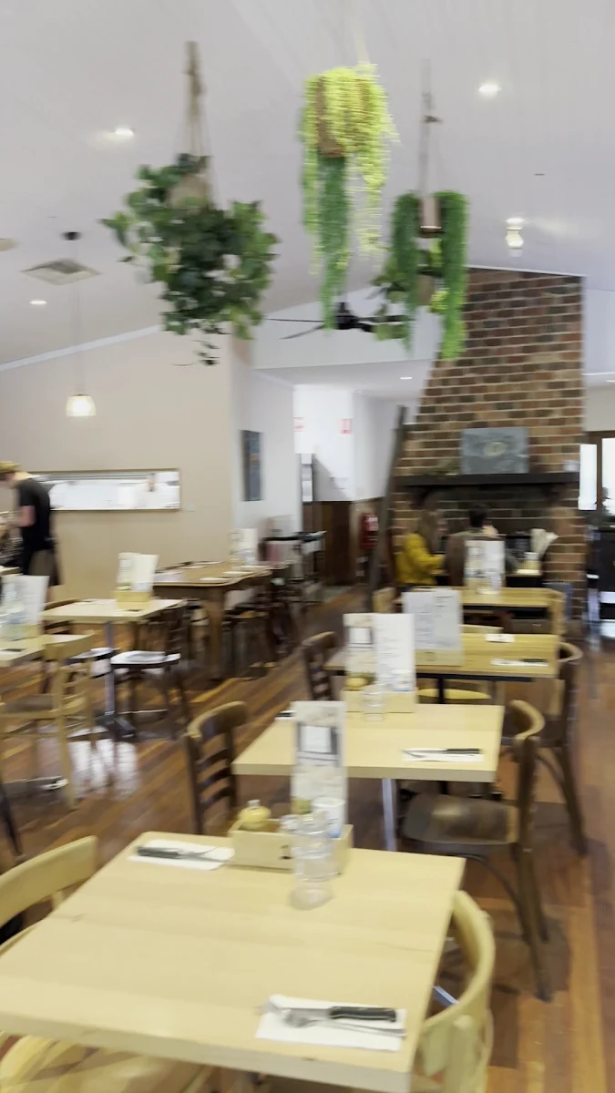 Vibe, Warrandyte Stonehouse Cafe
