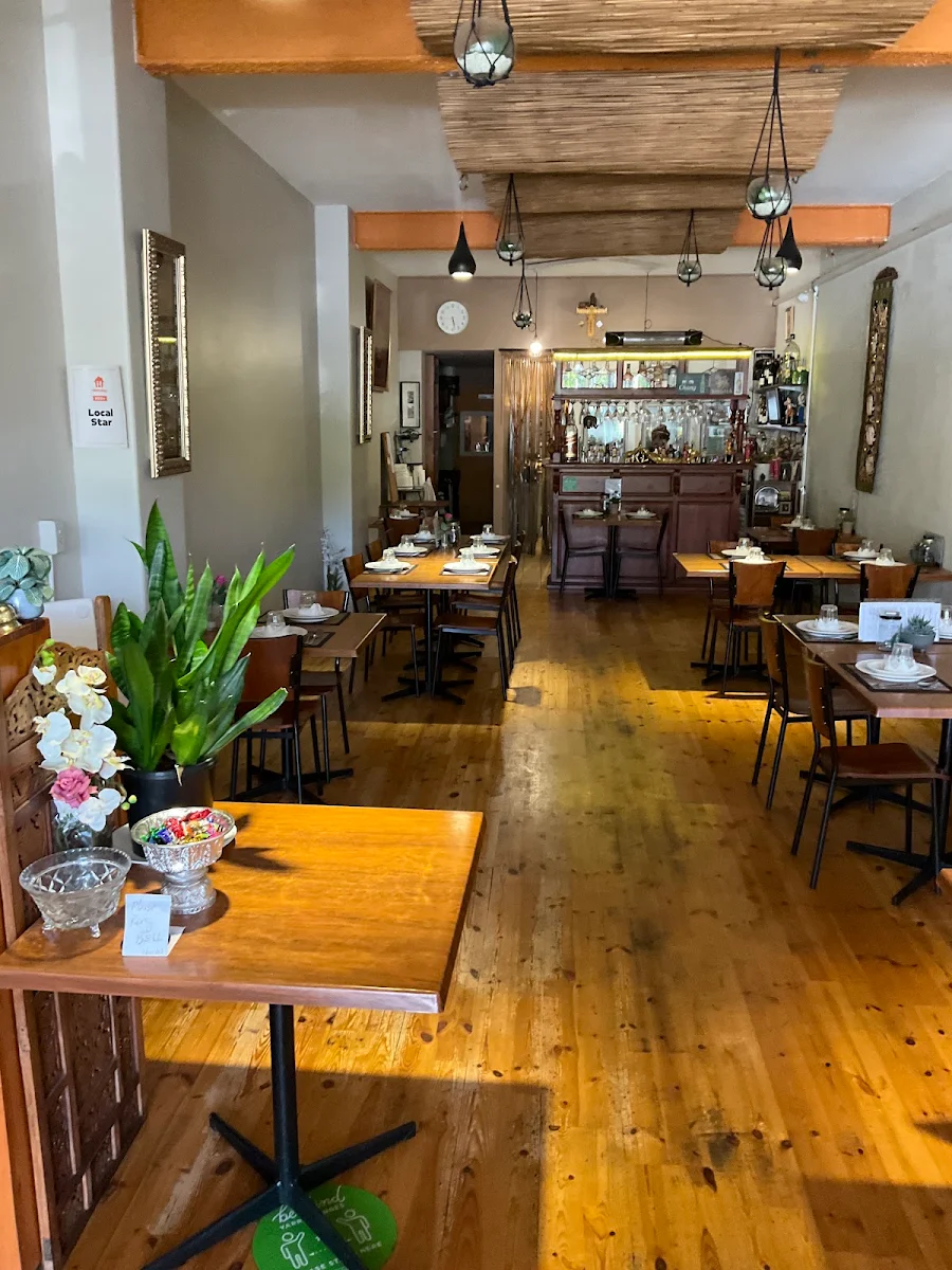 Vibe, Tamarind Thai Cusine