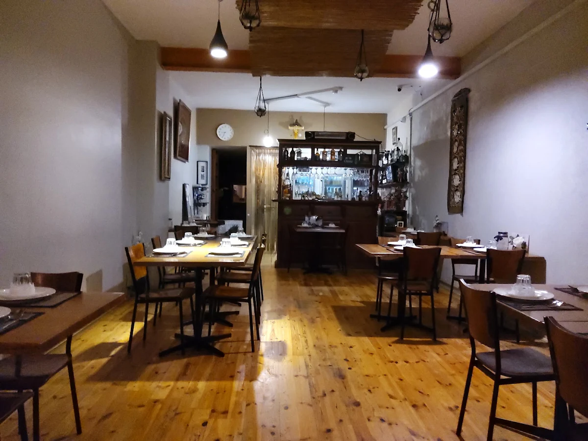 Vibe, Tamarind Thai Cusine