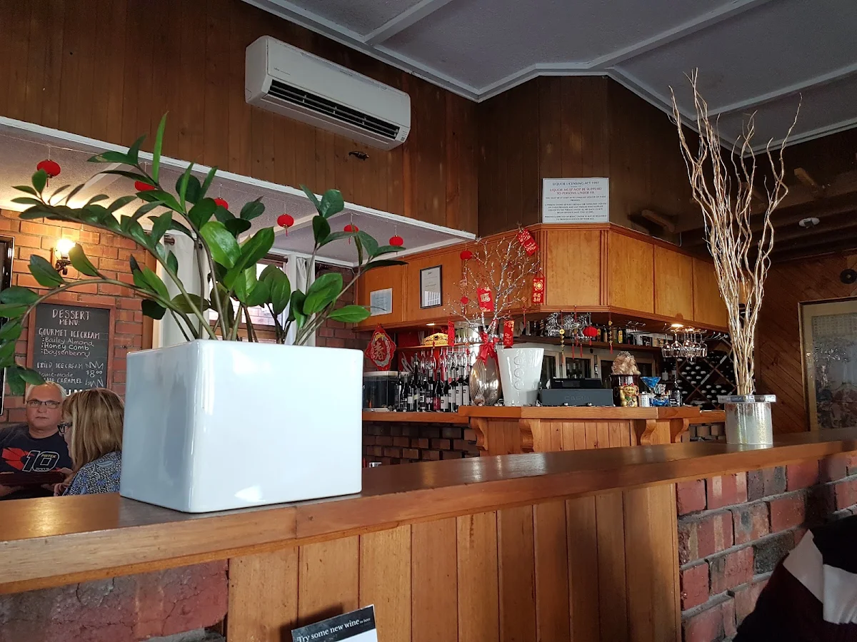 Vibe, Mandarin Coin Restaurant