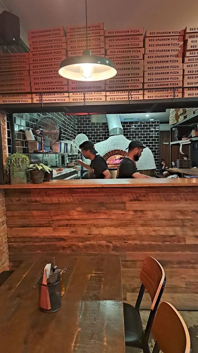 Vibe, Red Sparrow Pizza & Rooftop Bar