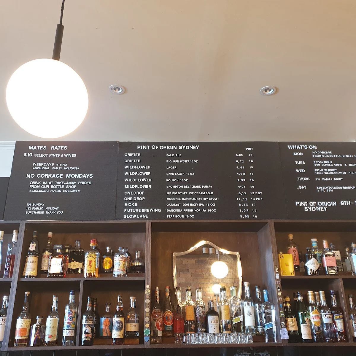 Menu, Miss Moses Bar