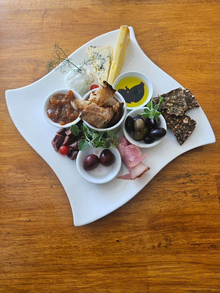 Food & drink, KIN cafe