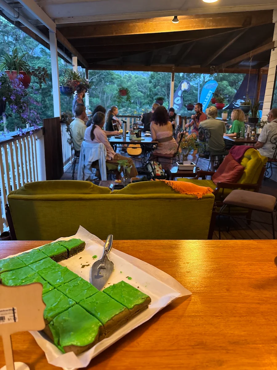 Food & drink, KIN cafe